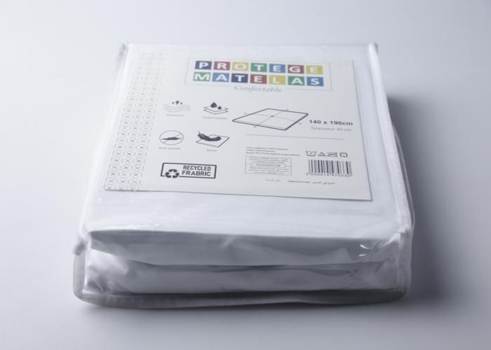 Protège-matelas - GENERIC - 140x190 cm - Imperméable - Microfibre - Vinyle