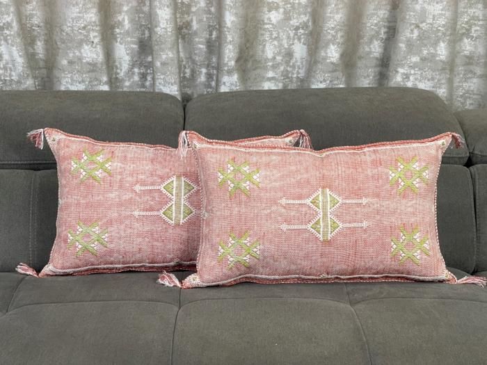 Coussin en Soie de Cactus CoralBurst