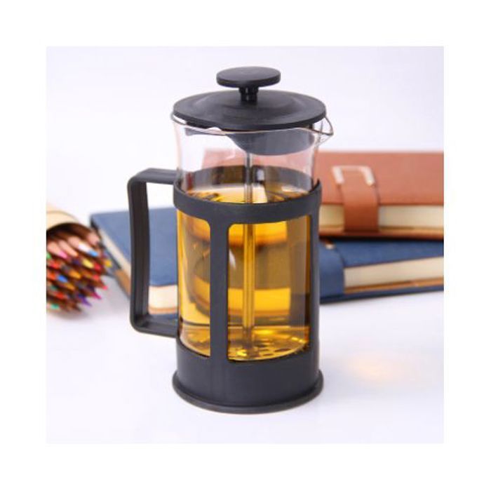 Filtre à thé et presse à café : accessoires pratiques pour théières et tasses