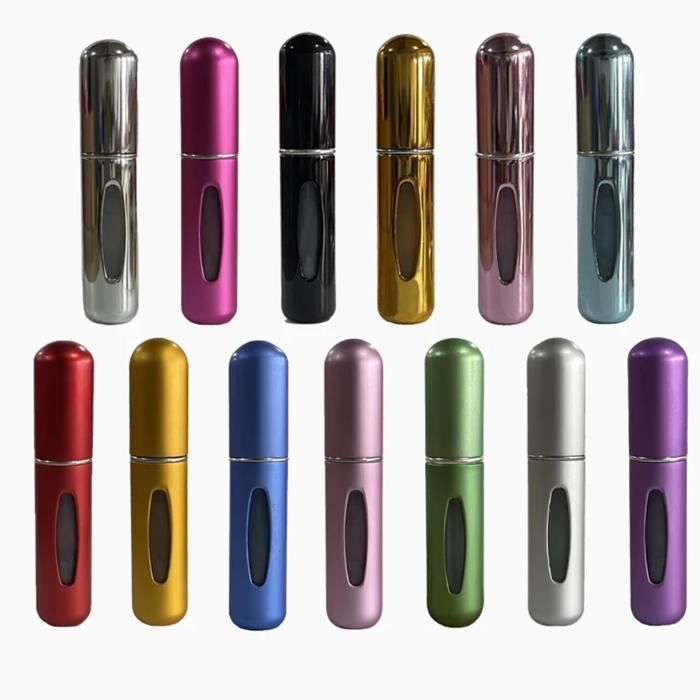 Bouteille contenant de parfum portable rechargeable 8ml  (Couleur aléatoire)