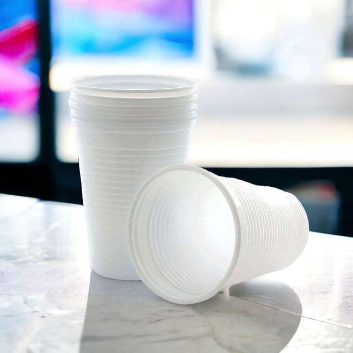 Ensemble de 13 Tasses en Plastique - Idéal pour les Fêtes et les Repas