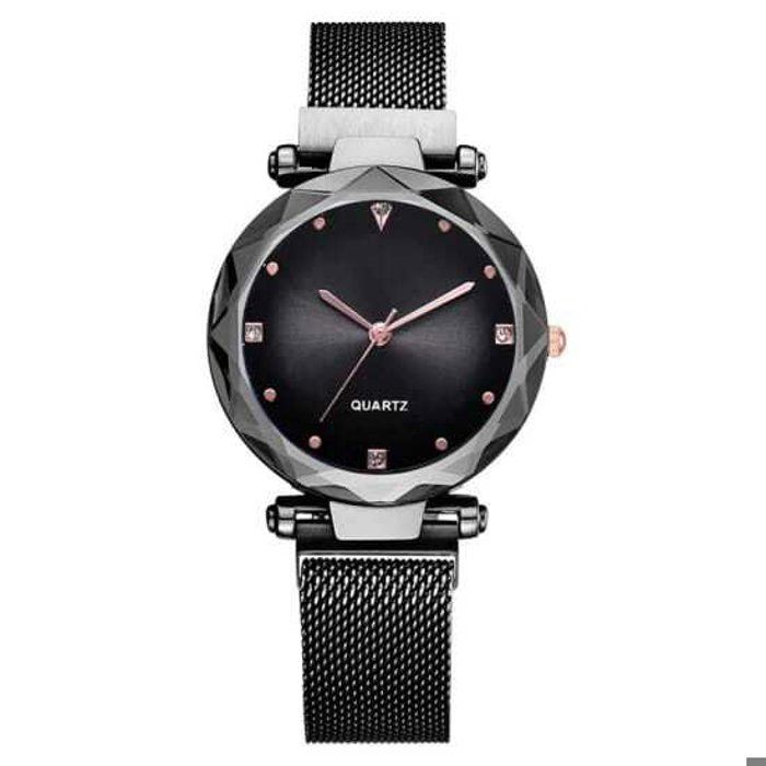 Montre - Élégance - Grise - Analogique - Métal - Chic