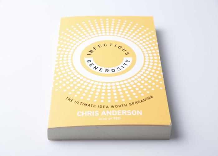 LIVRE INFECTIOUS GENEROSITY