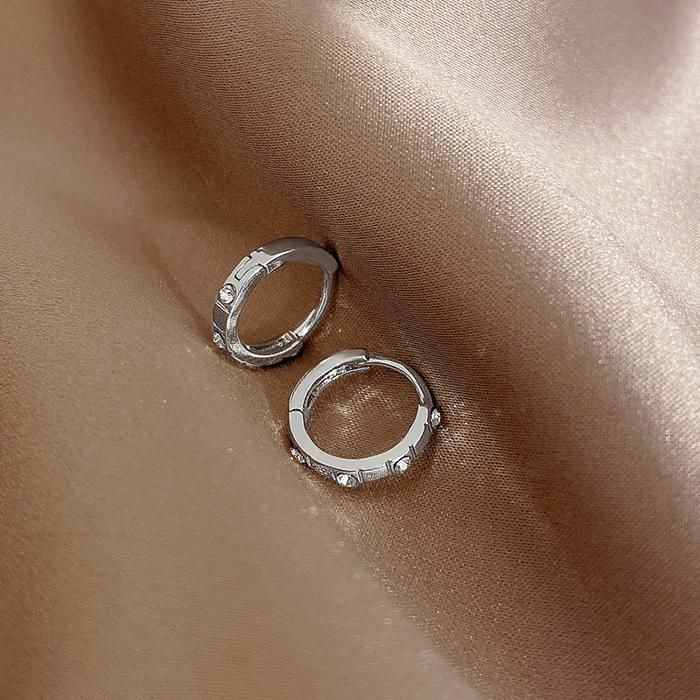 Clémentine Paris Boucles d'oreilles minimalistes à la mode - OS016