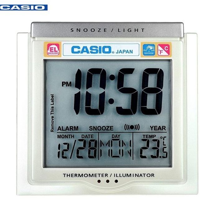 Casio Horloge numérique Reveil Alarme Avec Thermomètre Calendrier Automatique DQ-750F