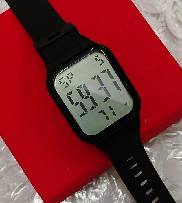 montre Sports élégante Numérique Lumineux Multifonction water-résiste 852369