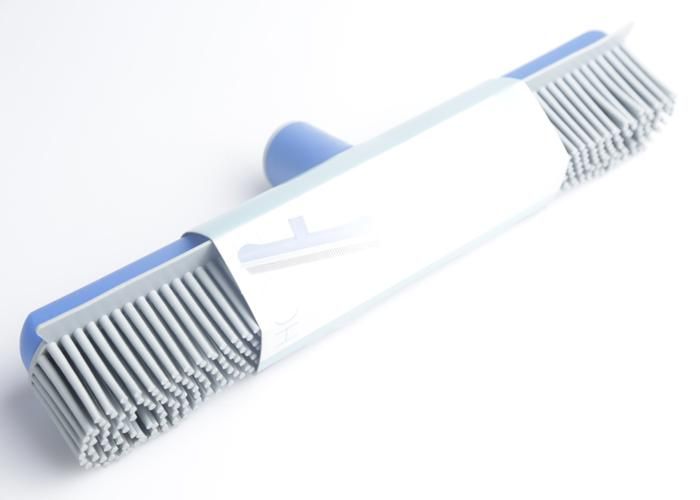 Brosse sol à double utilisation 33 cm