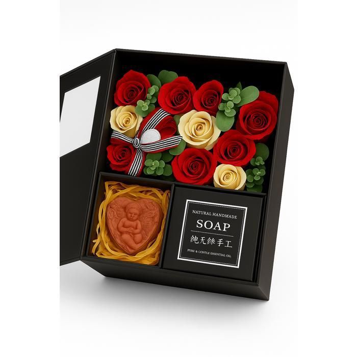 Coffret “Roses & Ange” – Fleurs éternelles & Savon cœur sculpté