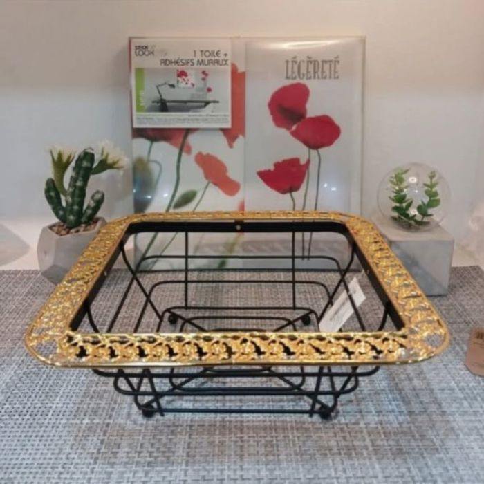 Panier à fruits en métal doré, portable et pratique pour le rangement de la cuisine.
