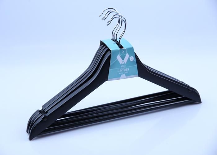 Set de Cintres en Bois Noir avec Barre de Pantalon