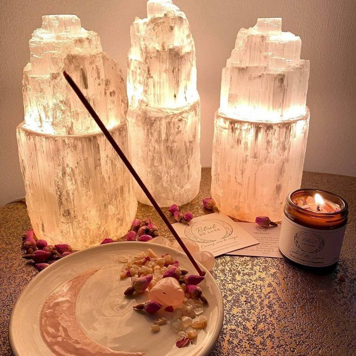 Lampe - Selenite - Tour - 25 cm - Blanc - Électrique - LED