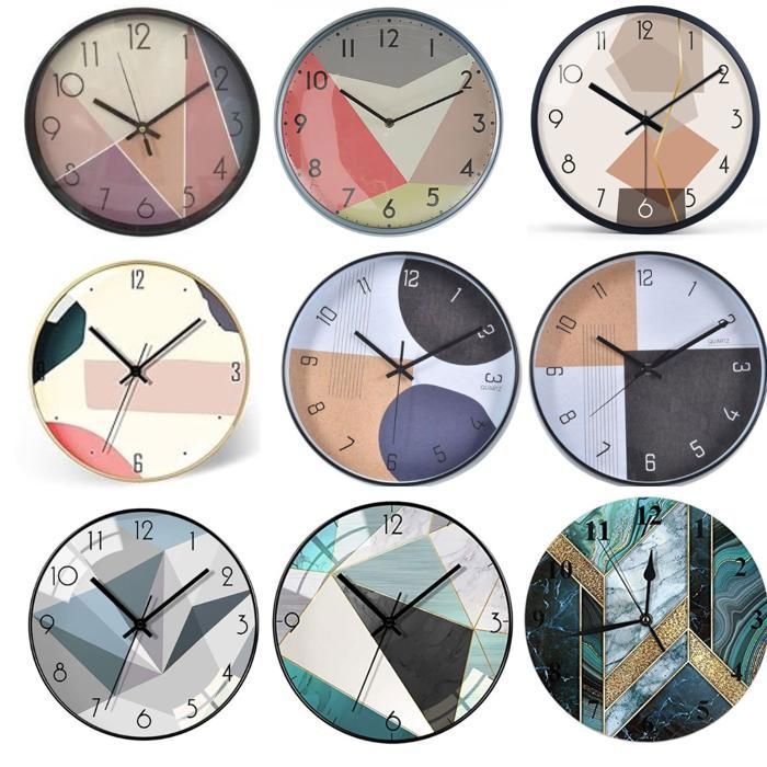 Horloge murale triangles colorés moderne (Couleur aléatoire)