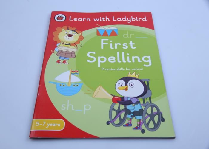 First Spelling: A Learn with Ladybird Book