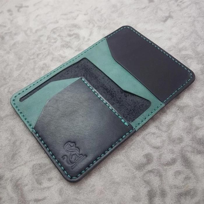Portefeuille - HANDMADE - The Lion - Cuir italien - Minimaliste - 100% fait main