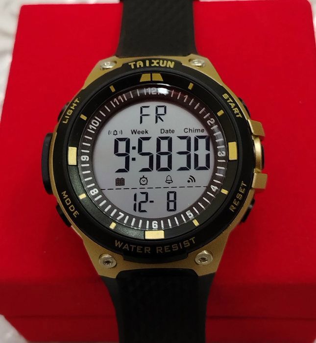 New montre Sport élégante Numérique Multifonction water-résistant 951357